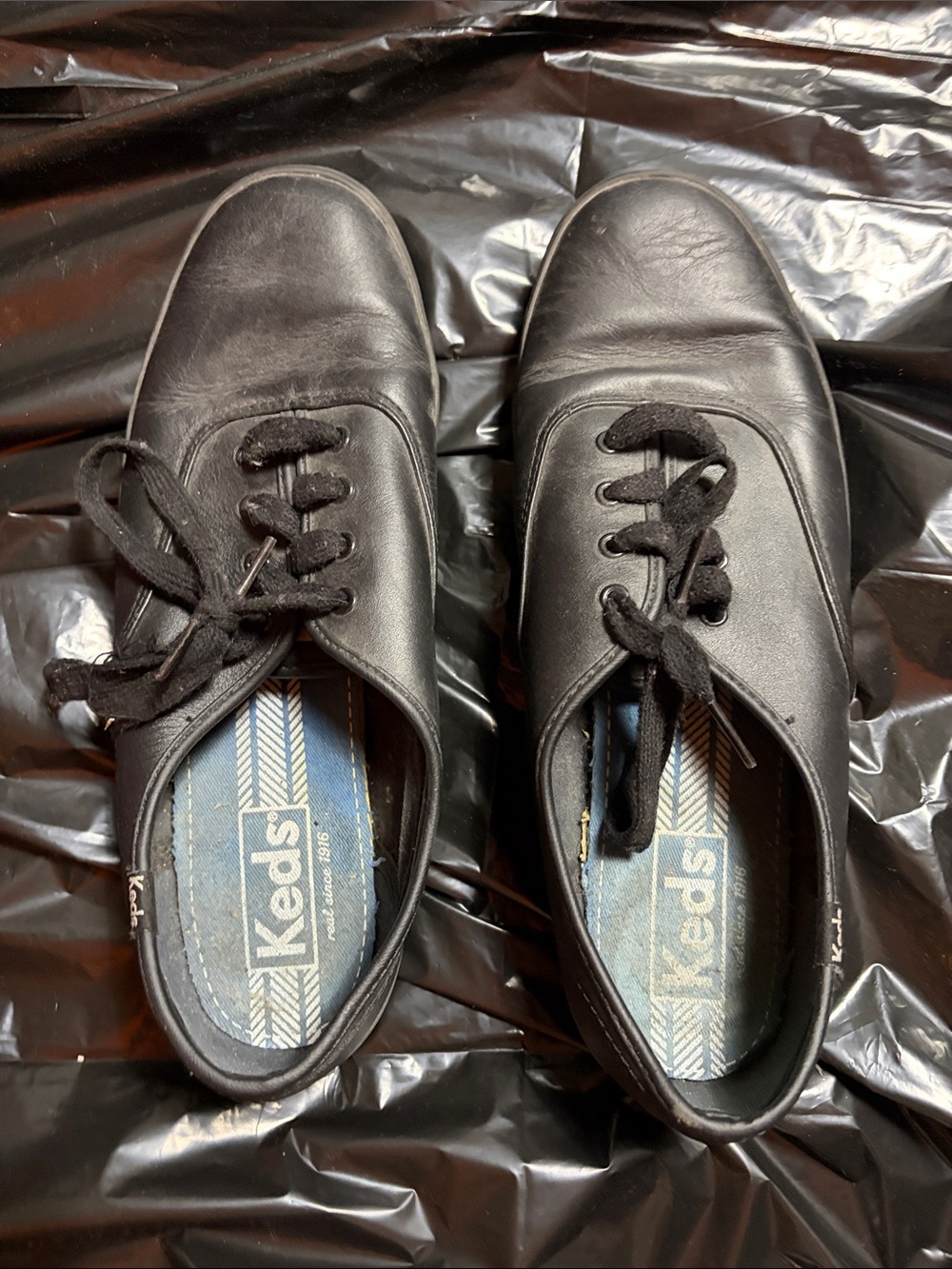 Keds Black Men’s Leather Low-Top Lace-Up Sneakers